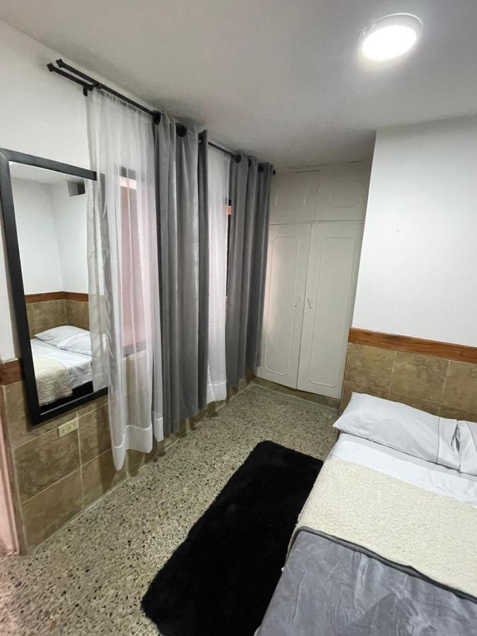 Casa Al Frente Del Pueblito Paisa Apartment Medellín Exterior foto